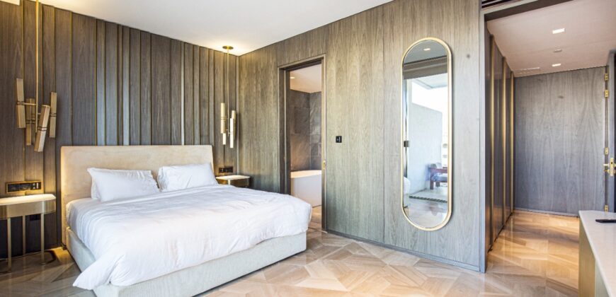 FIVE PALM| 2BR Apartment | Prestigious and Exquisitely Designed